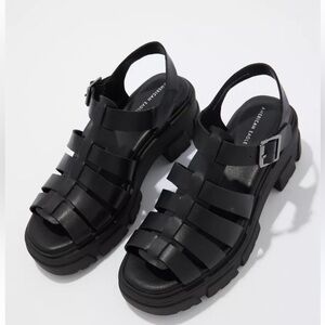 AE Fisherman Sandal